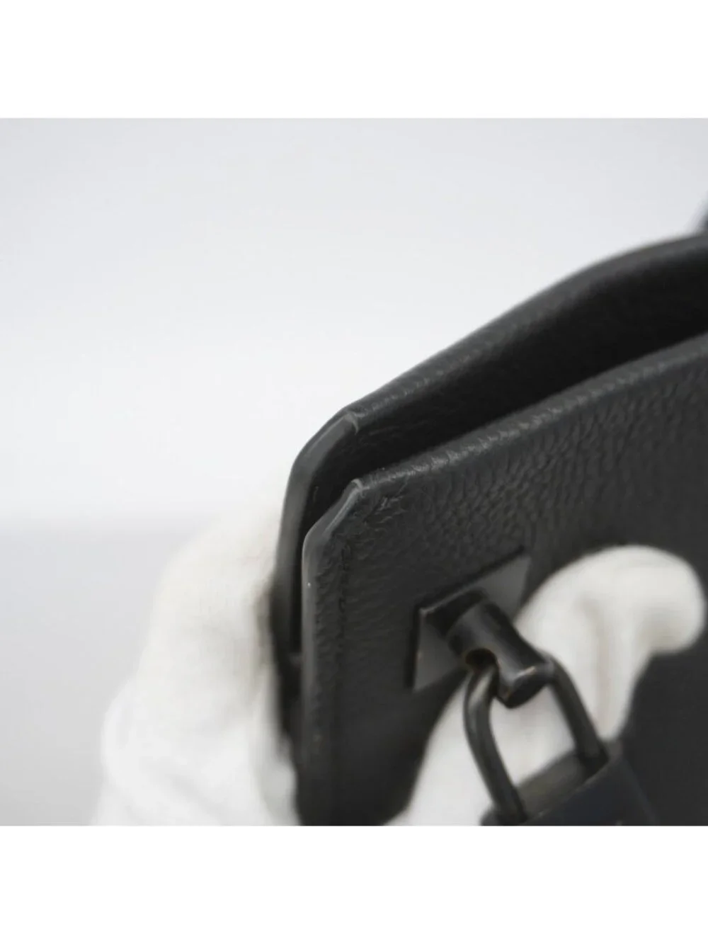 Louis Vuitton Tote Aerogram Takeoff Black
